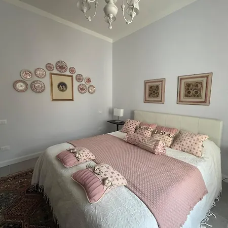 בית נופש Viareggio, 5 Minuti Dal Mare Sweet *