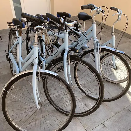 Viareggio, 5 Minuti Dal Mare Sweet בית נופש *