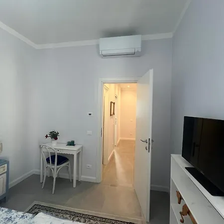 Viareggio, Sweet * Viareggio