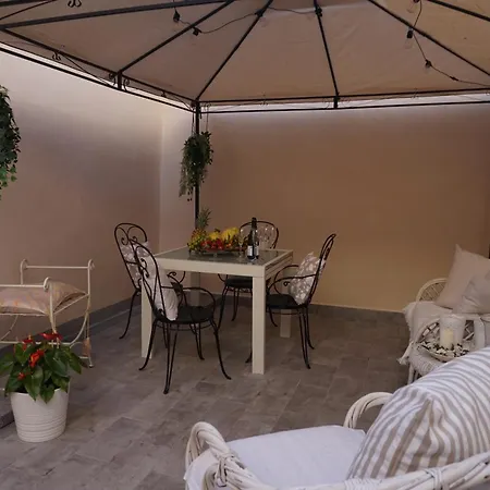 Viareggio, Sweet Holiday home *