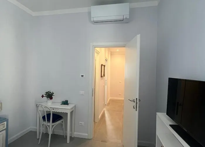 Viareggio, Sweet * Βιαρέτζιο