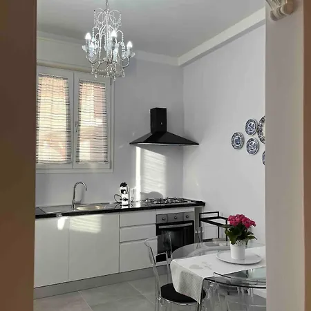 Будинок відпочинку Viareggio, Sweet *